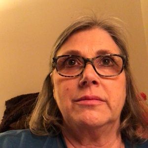 Meet your Posher, Celeste